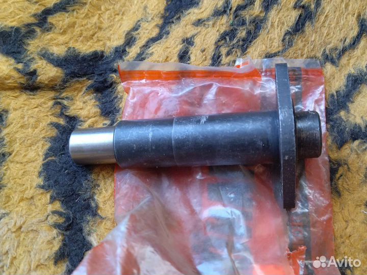 Натяжитель цепи niva