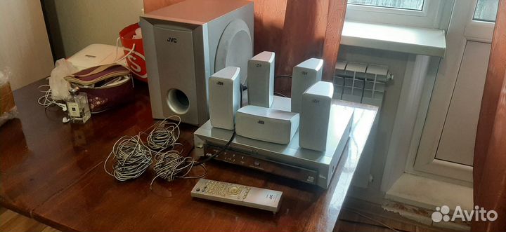 Домашний кинотеатр JVC TH-A5