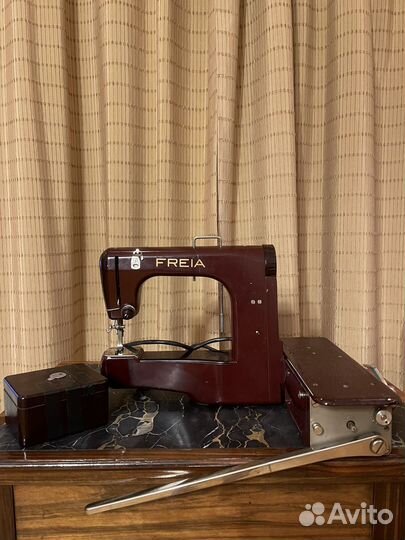 Швейная машина freia 32 / 1108 / 1007