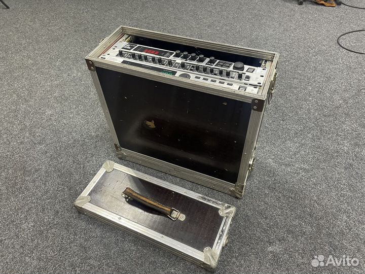 Рэковый кейс U4 для звукового оборудования