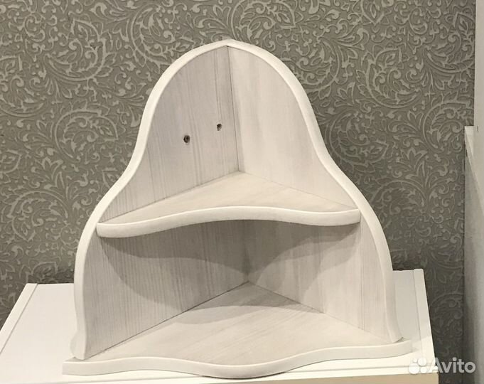 Полка угловая