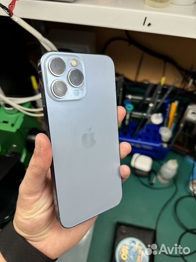 Замена заднего стекла на iPhone