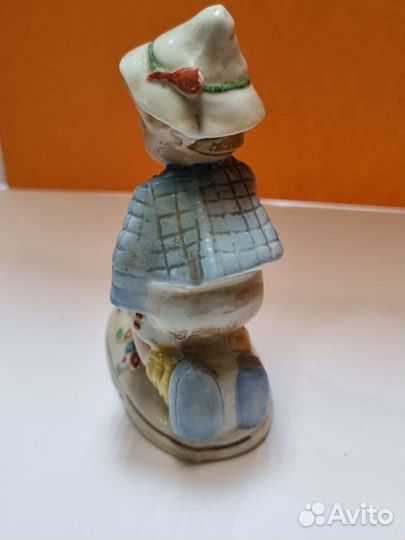 Статуэтка гдр, миниатюра. 20885 m