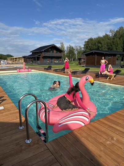 Дом 180 м² на участке 100 сот.