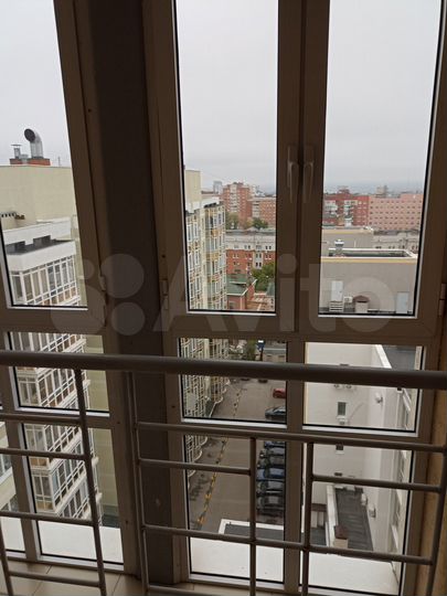 2-к. квартира, 67 м², 13/17 эт.