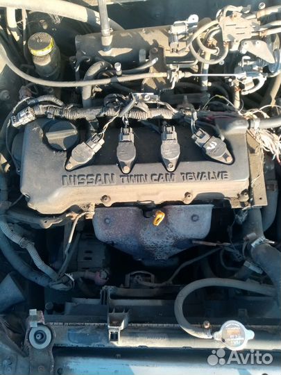 Nissan Bluebird 1.8 AT, 1999, 100000км