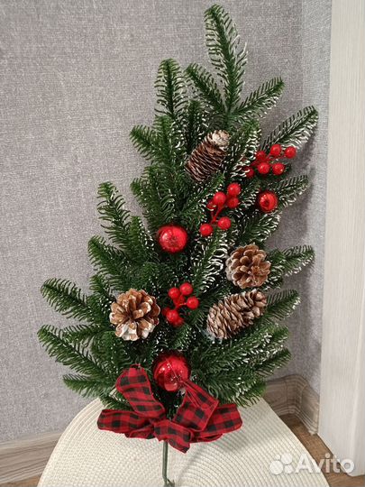 Новогодняя ветвь ёлки литая новая