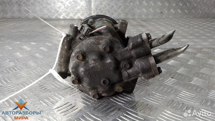 Компрессор кондиционера Renault Clio 3 2007