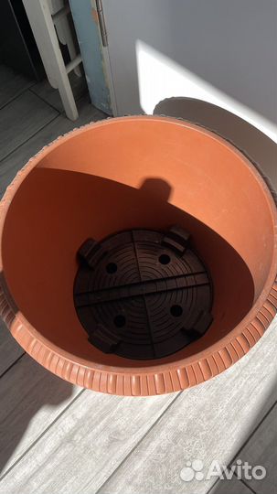 Цветочные горшки пластик