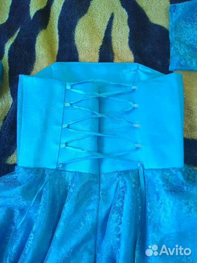 Вечернее платье для девушки