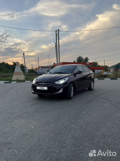 Hyundai Solaris 1.6 AT, 2011, 245 000 км