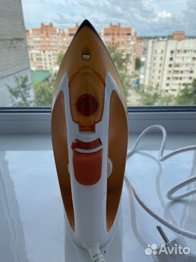 Паровой утюг Panasonic NI-P200T