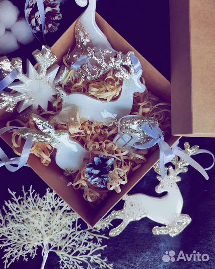 Новогодние игрушки из эпоксидной смолы