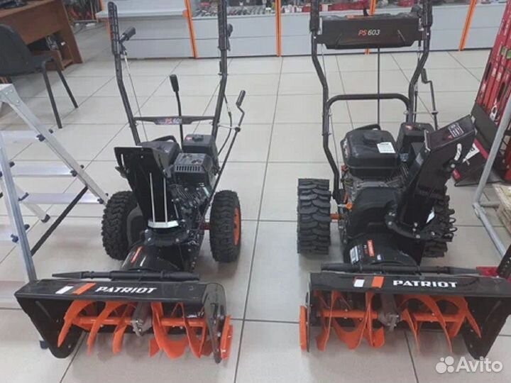 Снегоуборщик бензиновый Villartec Patriot Huter