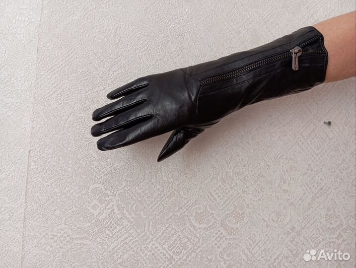 Перчатки женские натуральная кожа новые