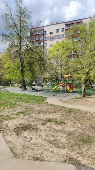 Комната 10 м² в 3-к., 4/9 эт.