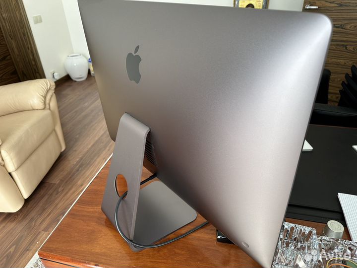 iMac Pro 27 2017 Xeon W 3,2 ггц 32/1TB SSD