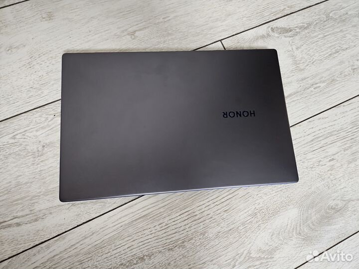 Ноутбук Honor MagicBook 15