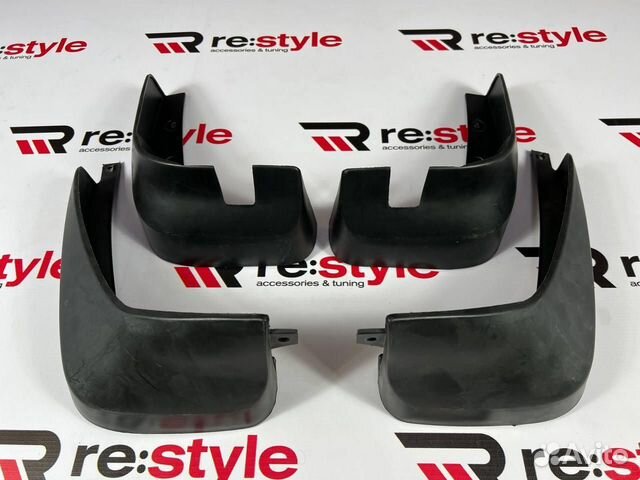 Брызговики Honda Fit (GE/GP) 10-13 Черные V2336