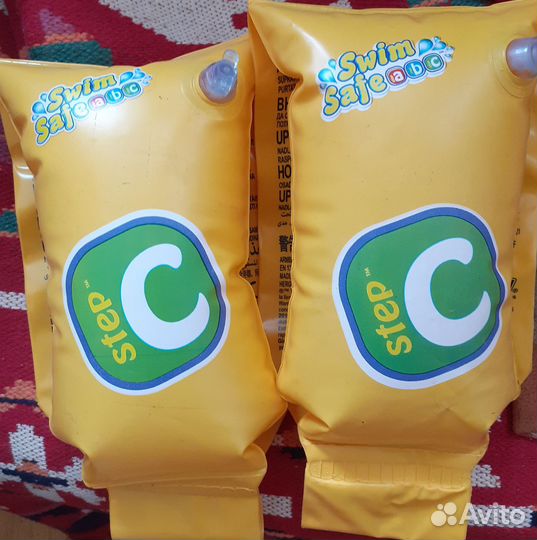 Детский жилет, нарукавники, матрас