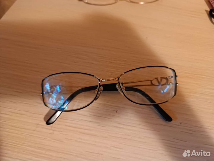 Очки с диоптриями минус 2.5