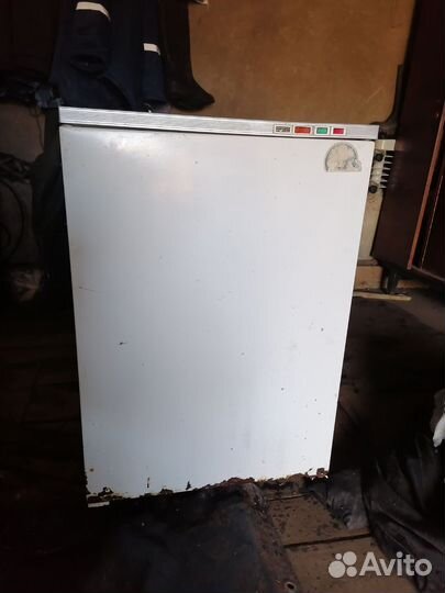 Морозильная камера бирюса 14