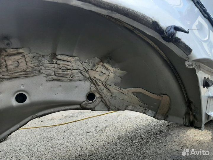 Крыло заднее левое Mercedes-Benz M-Class W163