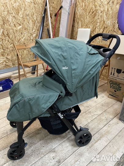 Коляска прогулочная Joie Muze