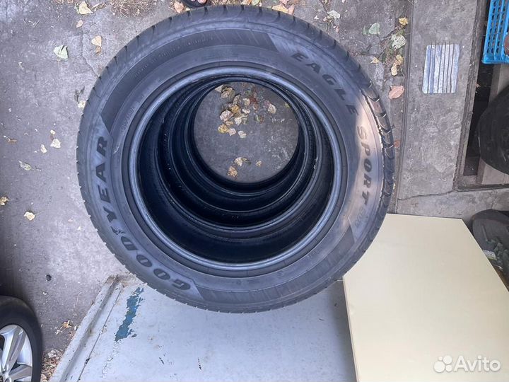 Goodyear Eagle Sport 225/60 R17