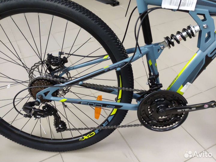 Велосипед Stels 27.5 Focus MD серый/желтый