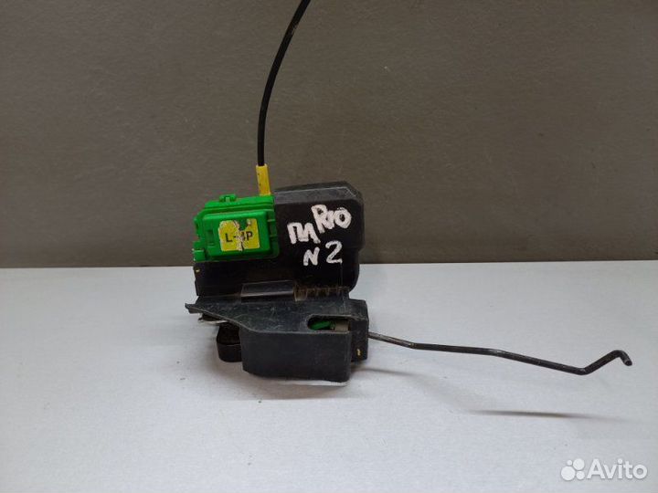 Замок двери передний левый Kia Rio 2012