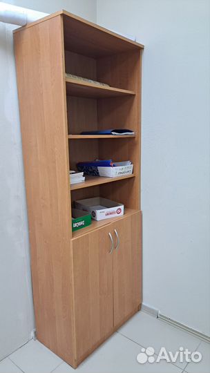 Столы и шкафы