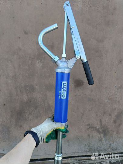 Насос ручной для перекачки масла из бочки