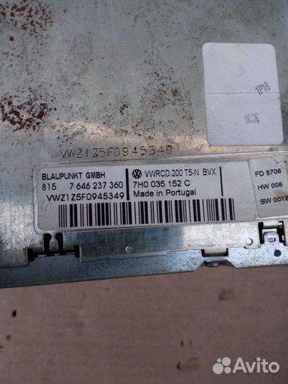 Volkswagen T5 т-6 магнитола