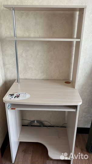 Новый компьютерный стол Фортуна 25 цвет дуб