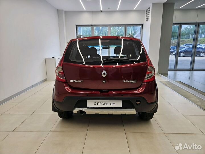 Renault Sandero Stepway 1.6 МТ, 2013, 196 960 км