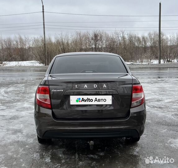 LADA Granta 1.6 МТ, 2022, 14 840 км