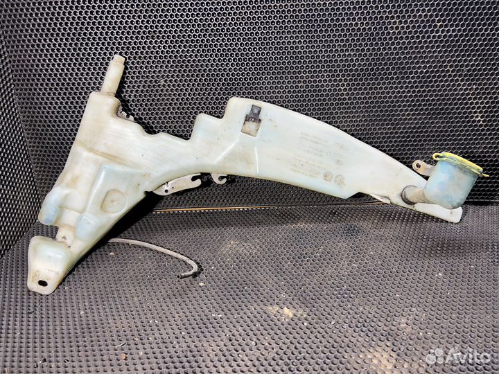 Бачок омывателя ford focus 1