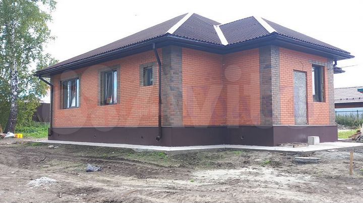 Коттедж 107 м² на участке 7,5 сот.