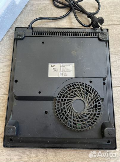 Индукционная плита(не работает)