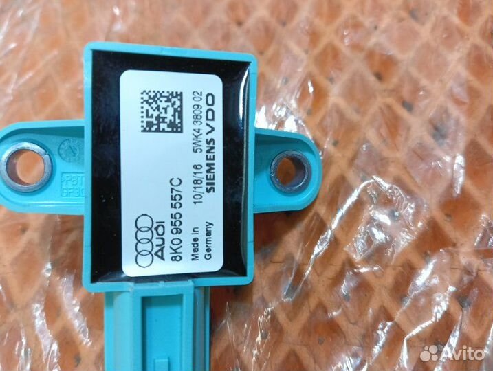 Датчик Audi A4 Iv B8 cdnk 2010