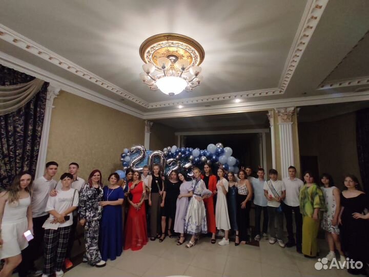 Ведущая на выпускной 9 класс