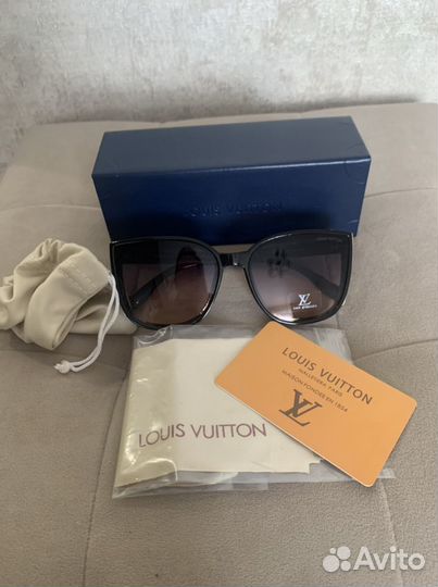 Солнцезащитные очки