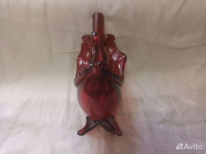 Старинная бутылка дракон. Стекло