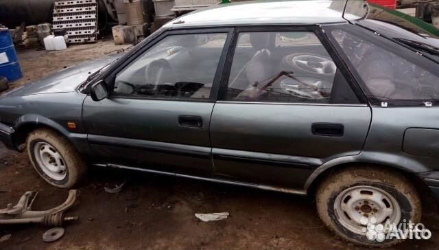 Запчасти на Toyota Corolla E90