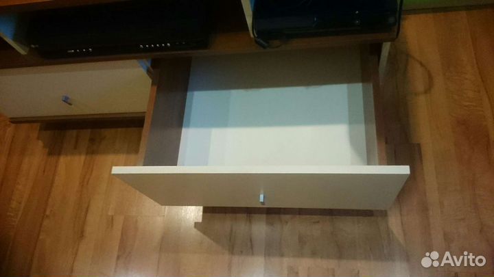 Тумба под телевизор