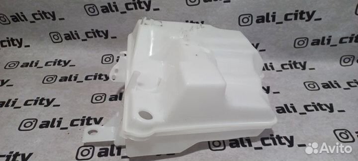 Бачок омывателя Форд 3 Sat