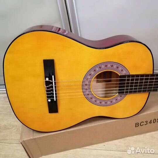 Гитара новая классическая