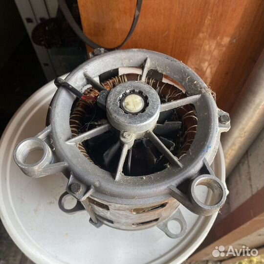 Электродвигатель для стиральной машины