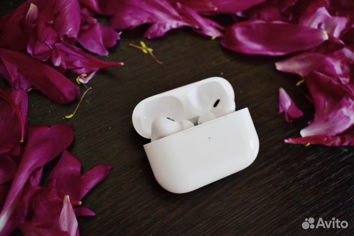 Airpods Pro 2 (новые + чехол в подарок)